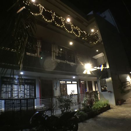 Starry Night Pension - Hostel Puerto Princesa Exterior foto